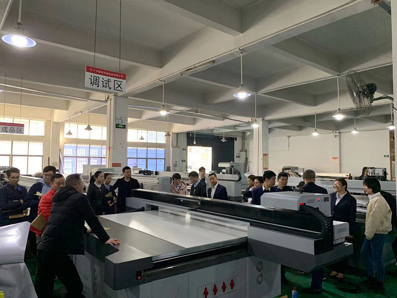 yth206游艇会机械工厂